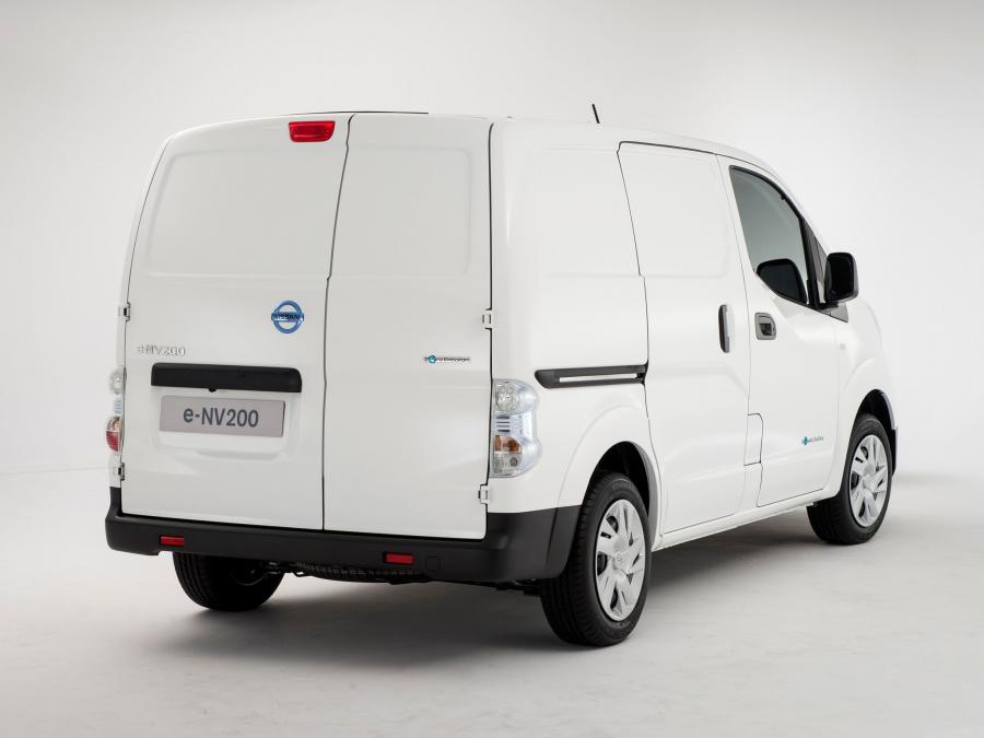  Nissan e-NV200 Van 2014 года  (фото 3 из 10)